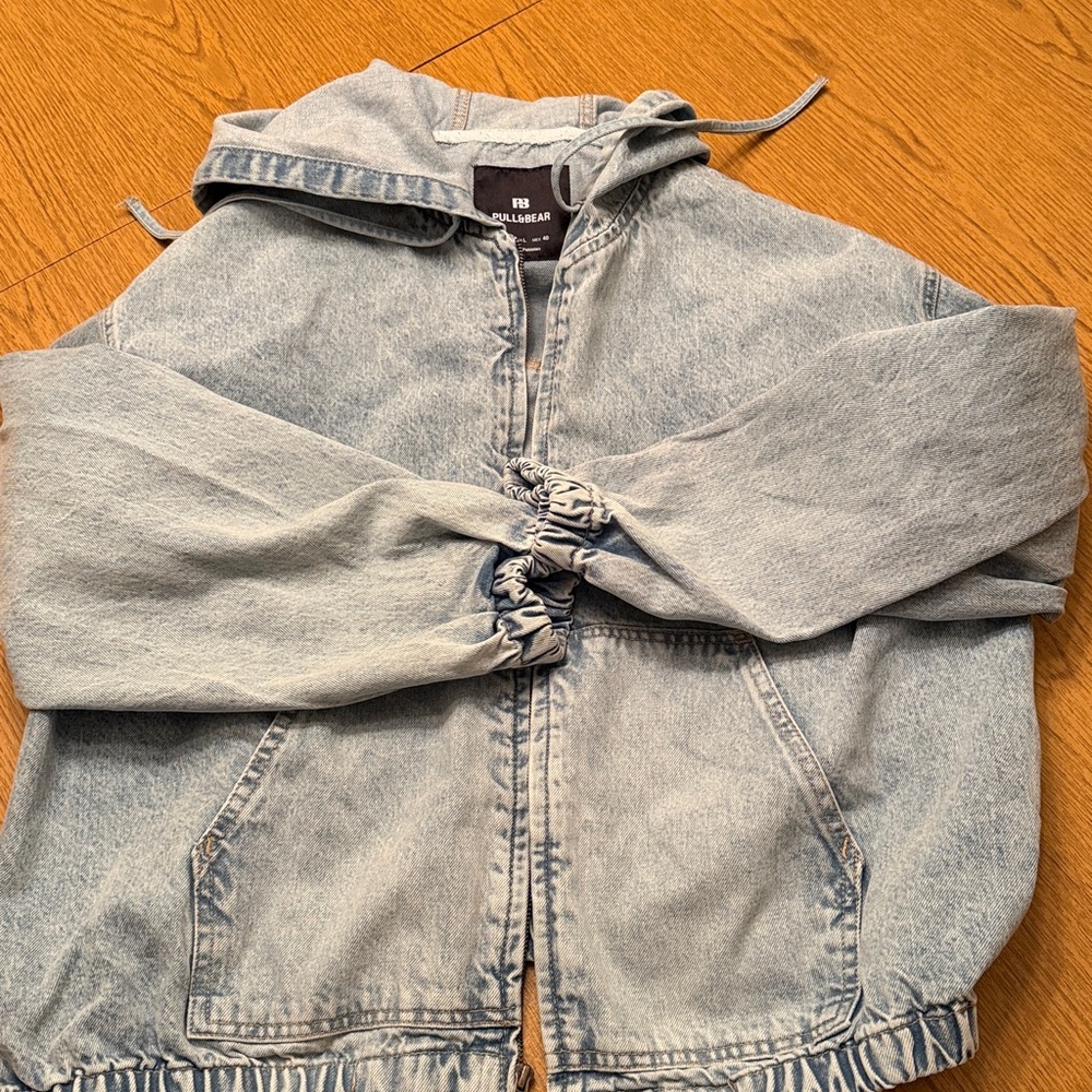 Pull&Bear Men’s Light Blue Denim Jacket - Picture 3 of 5
